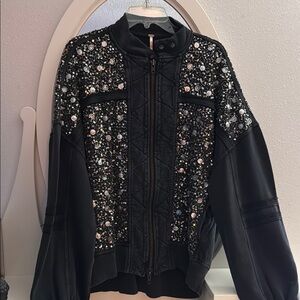 ♥️ Free People Women's Gray Sparkle Sweatshirt♥️